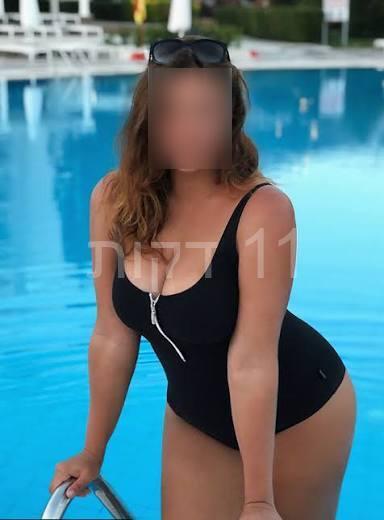 דוגמנית מעסה בלתי נשכחת בלונדה – רמת גן