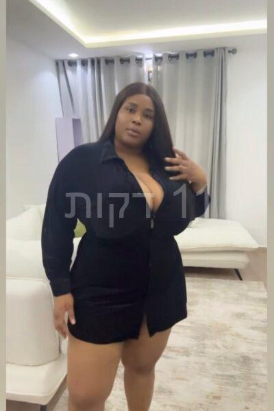 טינה – נתניה-אפריקאית מלאה במקומות הנכונים
