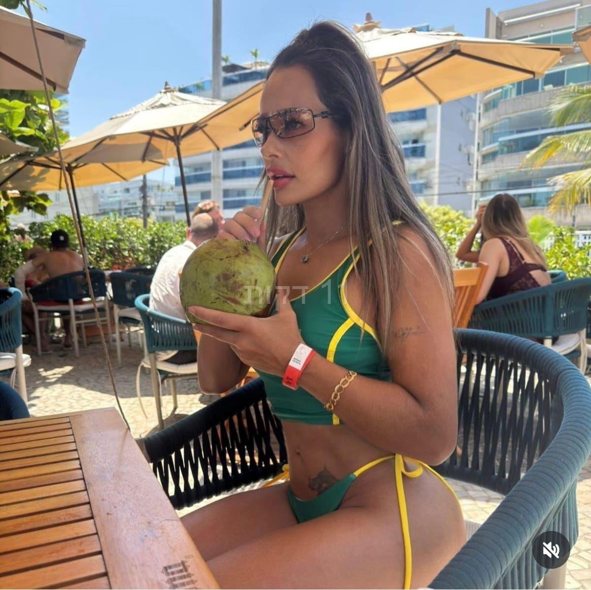 תל אביב- תיירת מברזיל